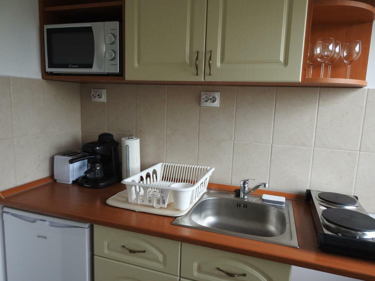 Akali Apartman Balatonakali Exterior photo