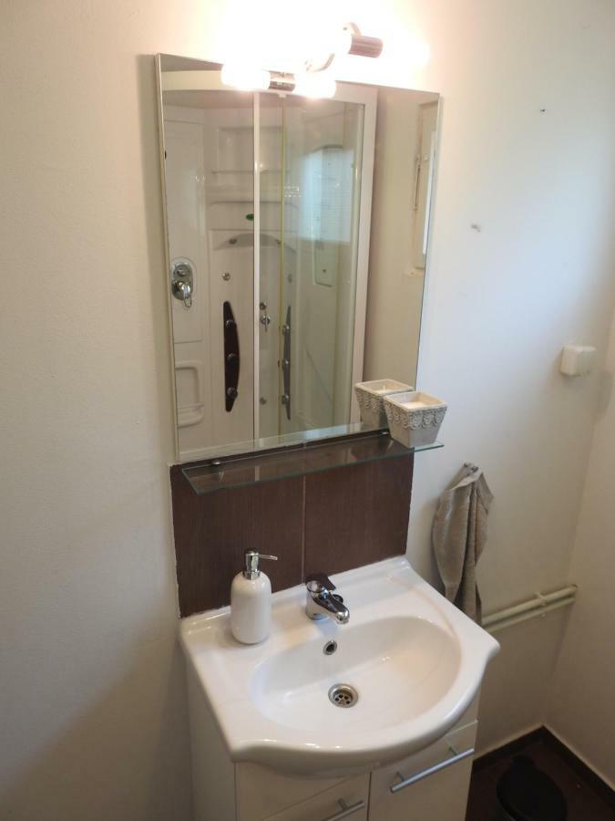 Akali Apartman Balatonakali Exterior photo
